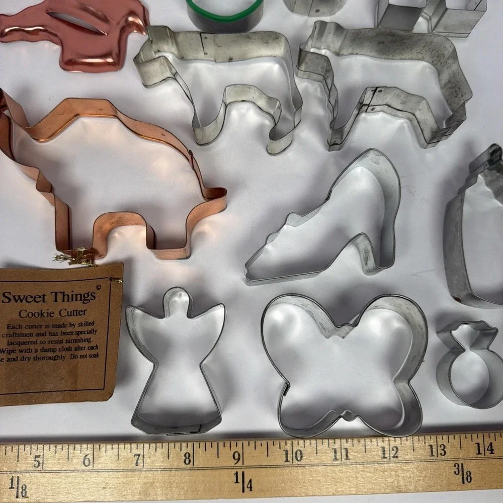 Lot 18 Vintage Cookie Cutters Metal Aluminum Tin Holiday Animal Apple BakingCake
